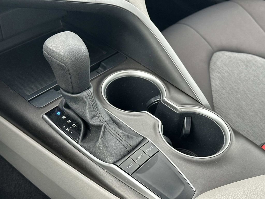2023 Toyota Camry LE - Photo 31