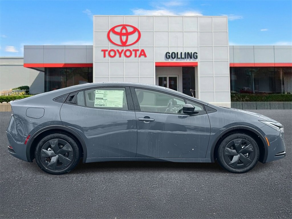 New 2026 Toyota Prius Plug-in Hybrid SE PLUG-IN HYBRID