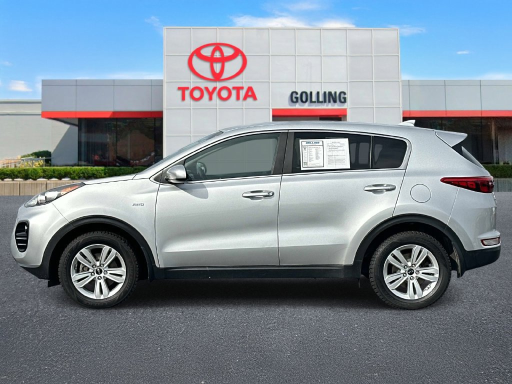 Used 2018 Kia Sportage LX with VIN KNDPMCAC7J7414124 for sale in Warren, MI