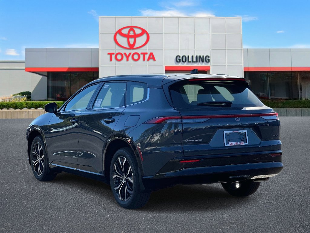 New 2026 Toyota Crown Signia XLE XLE