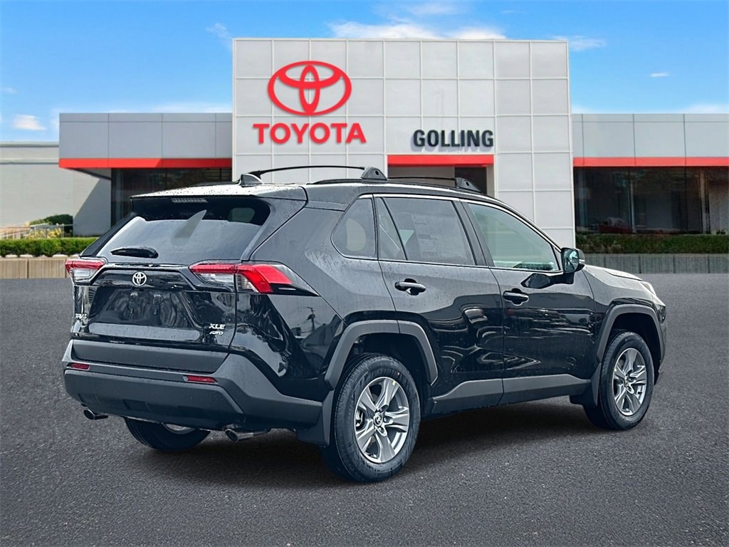 New 2025 Toyota RAV4 XLE XLE AWD SUV