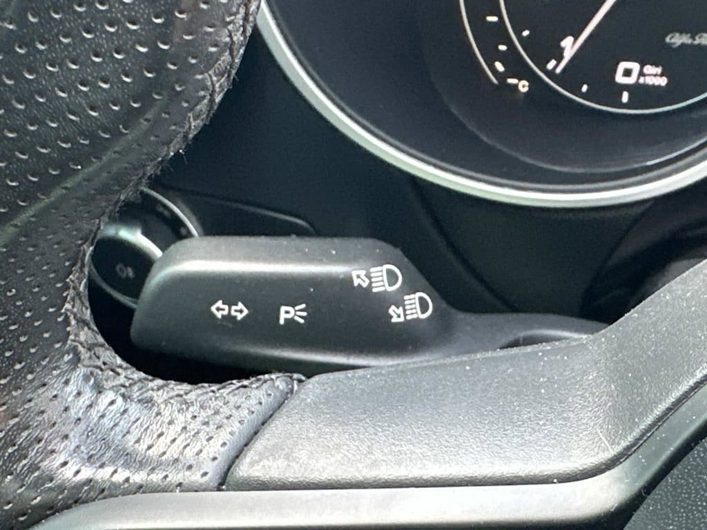 2020 Alfa Romeo Stelvio Sport - Photo 26