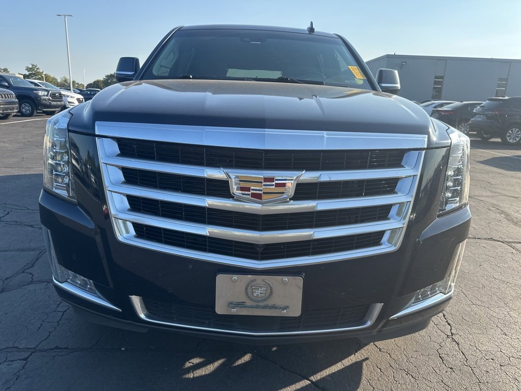 2017 Cadillac Escalade ESV Premium Luxury photo 2