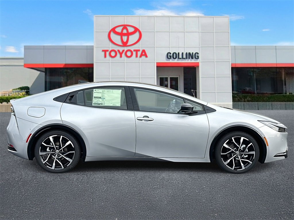 2026 Toyota Prius XSE Premium Plug-in Hybrid photo 2