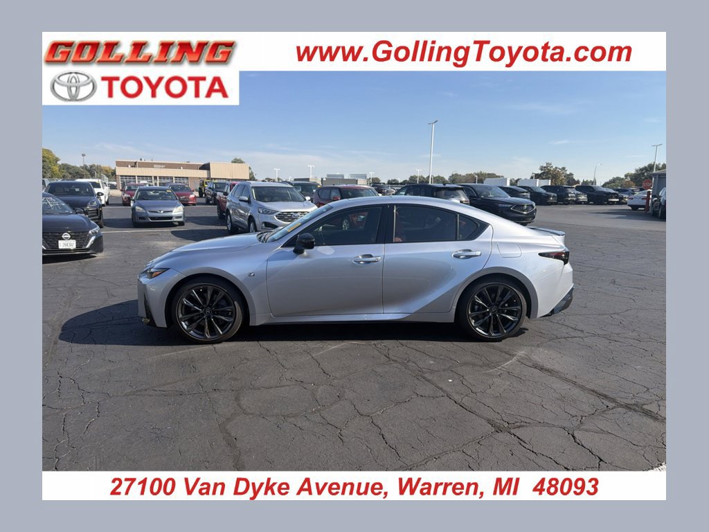 2025 Lexus IS