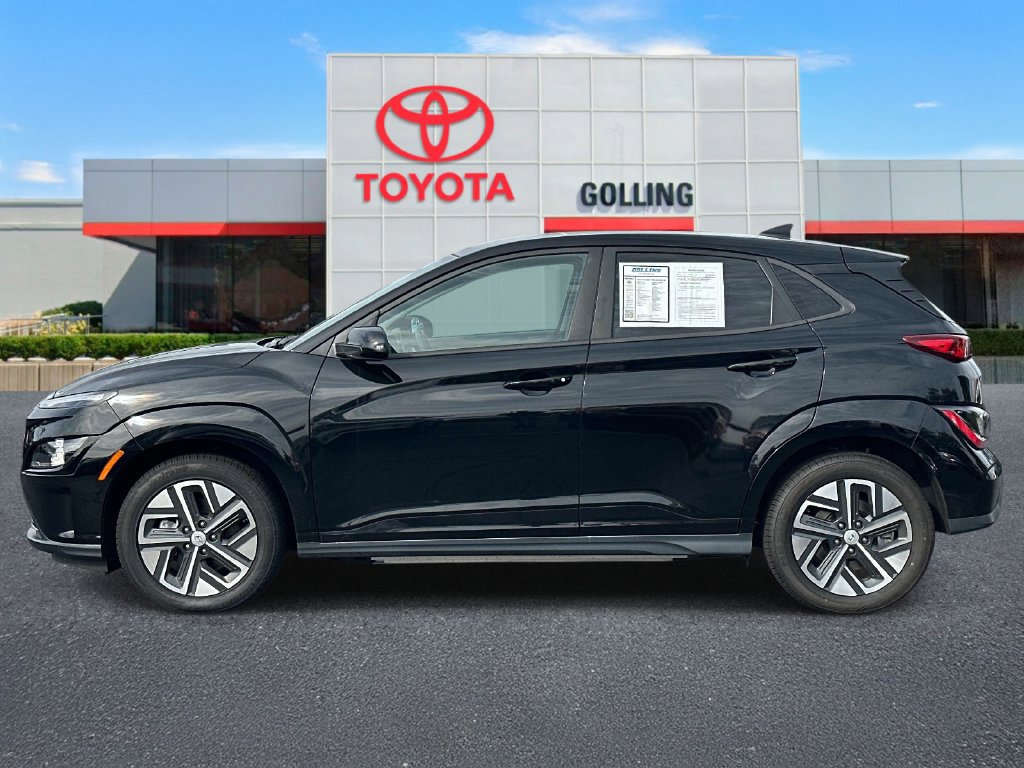 Used 2023 Hyundai Kona EV SE with VIN KM8K23AG7PU190619 for sale in Warren, MI