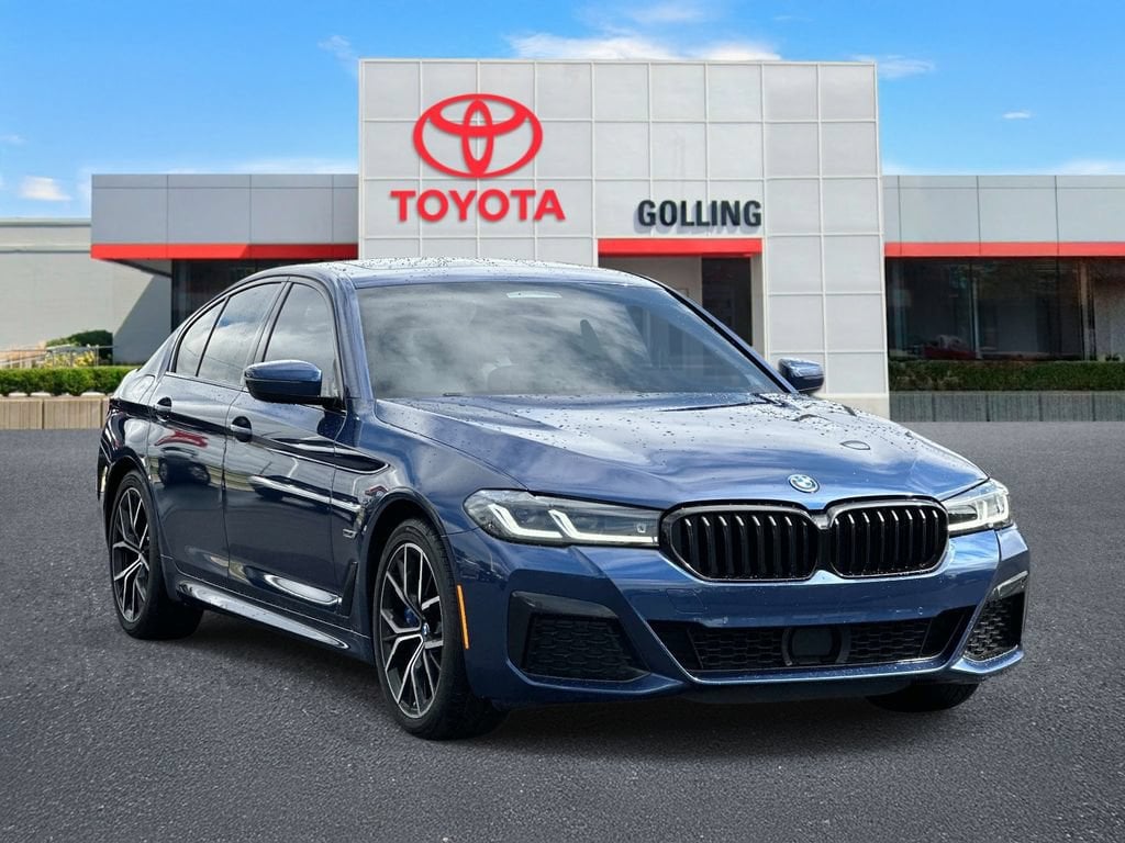 2023 BMW 5 Series 530e - Photo 7