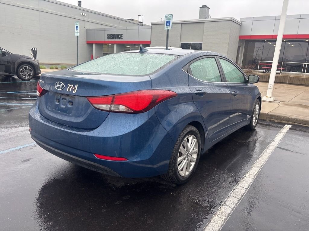 Used 2015 Hyundai Elantra SE Sedan