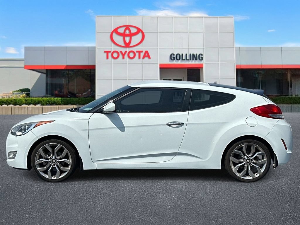 Used 2015 Hyundai Veloster RE:FLEX with VIN KMHTC6AD3FU221923 for sale in Warren, MI
