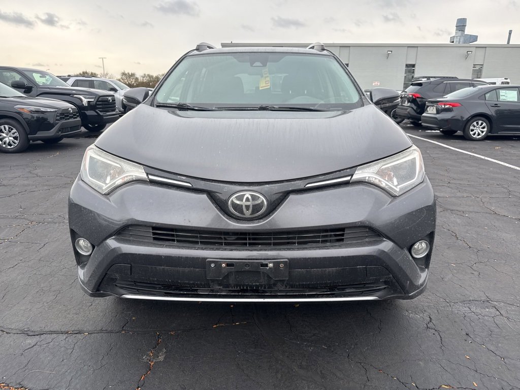2017 Toyota RAV4 XLE photo 2