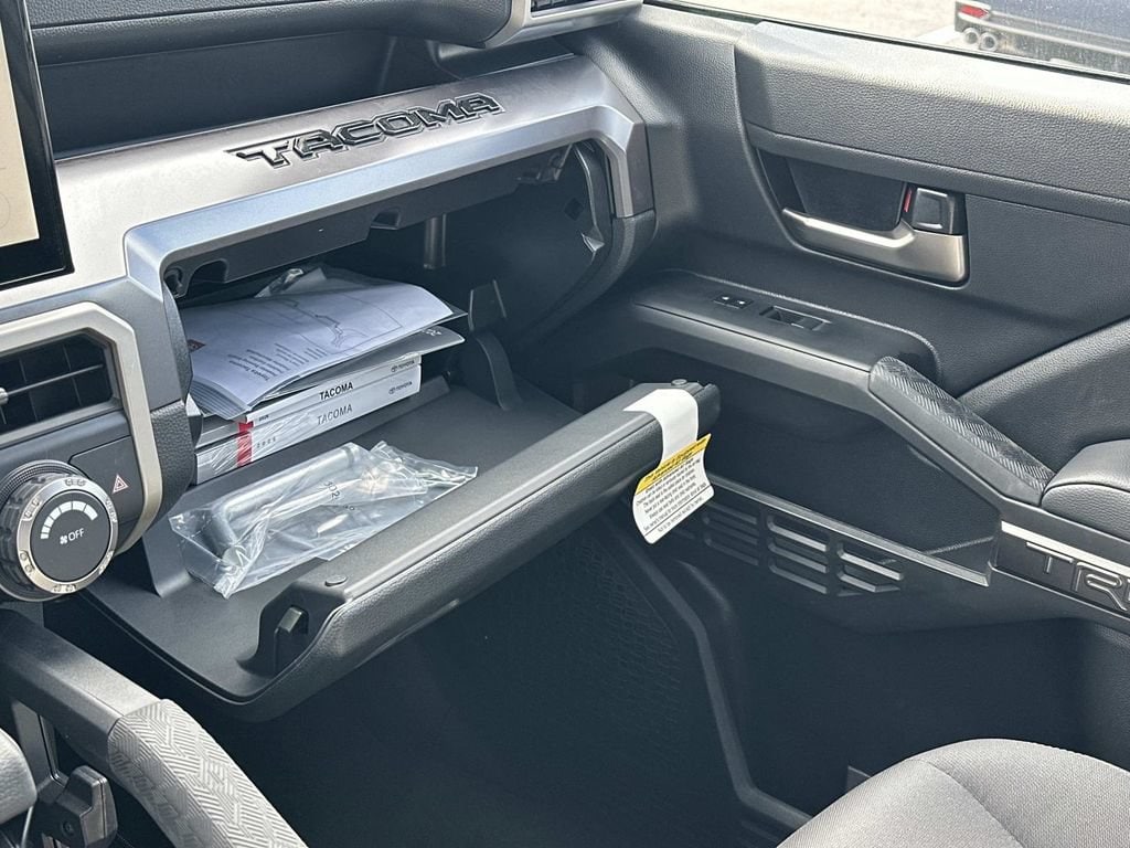 2026 Toyota Tacoma TRD Off Road - Photo 31