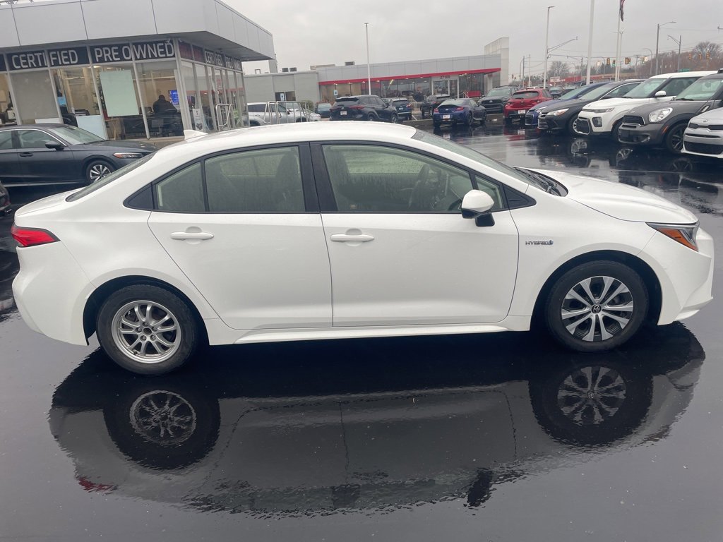 2020 Toyota Corolla Hybrid LE photo 4