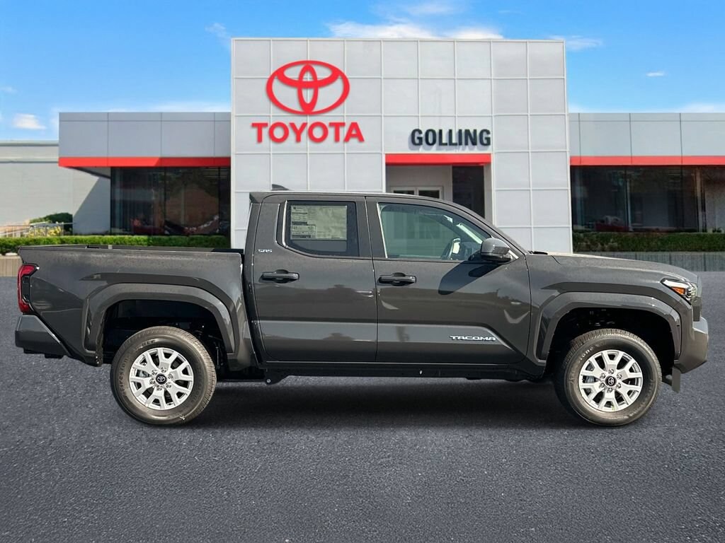 New 2026 Toyota Tacoma SR5 4X4 DOUBLE CAB