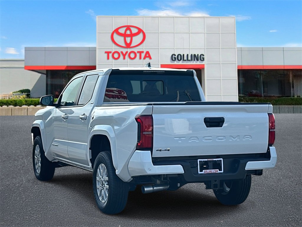 2025 Toyota Tacoma SR5 4x4 Double Cab photo 4