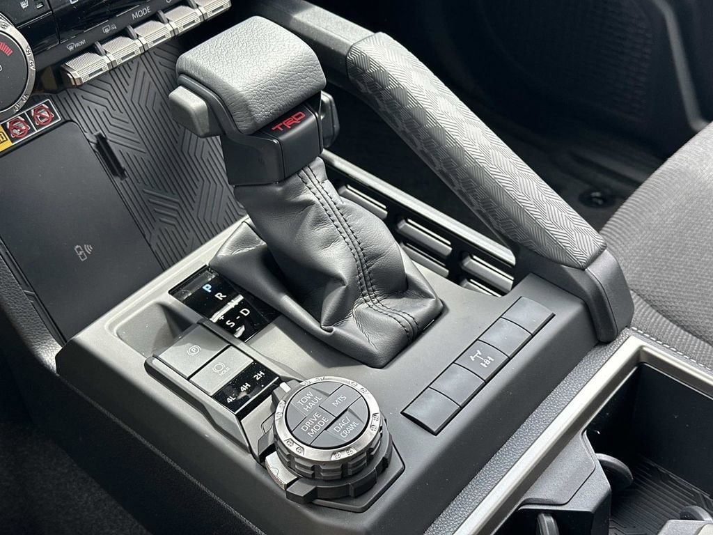 2026 Toyota 4Runner TRD Off-Road - Photo 30