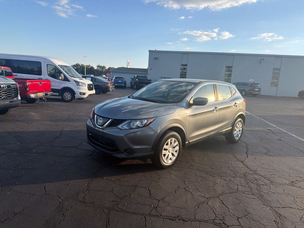 Used 2019 Nissan Rogue Sport S with VIN JN1BJ1CP6KW230858 for sale in Warren, MI