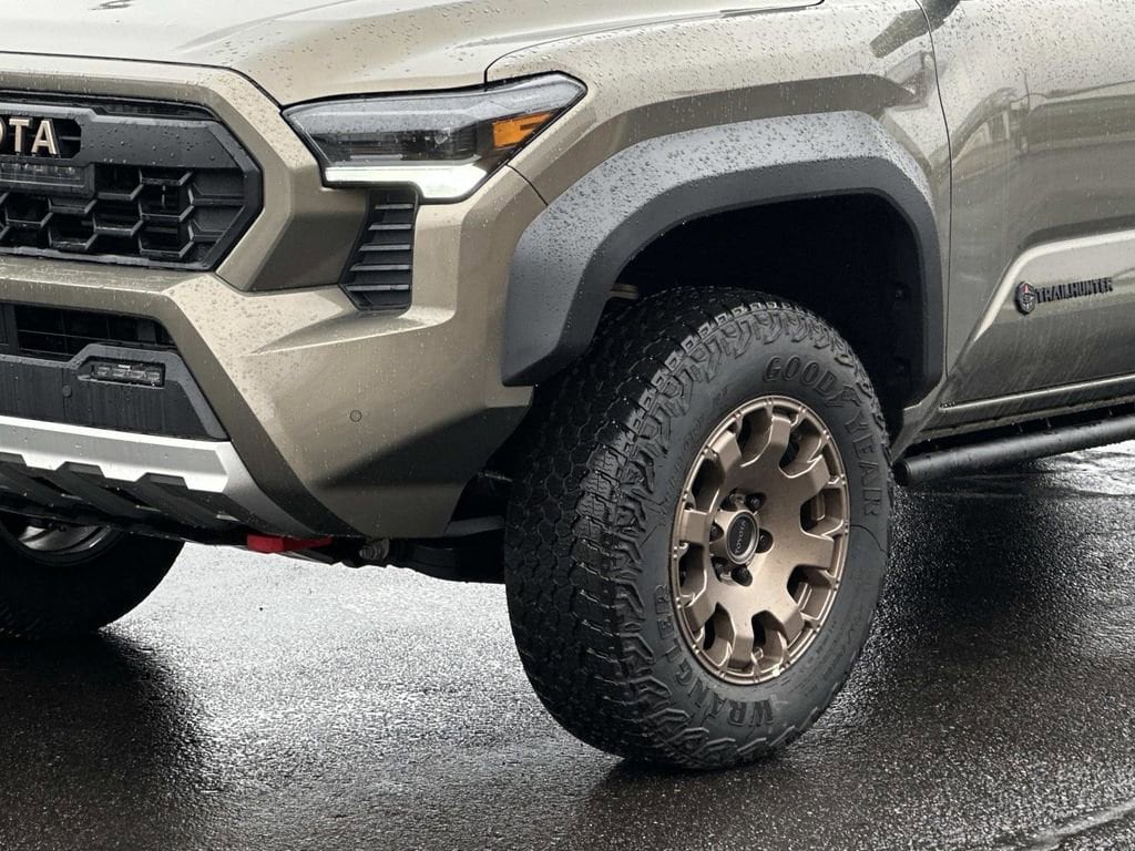 2026 Toyota Tacoma Trailhunter - Photo 7