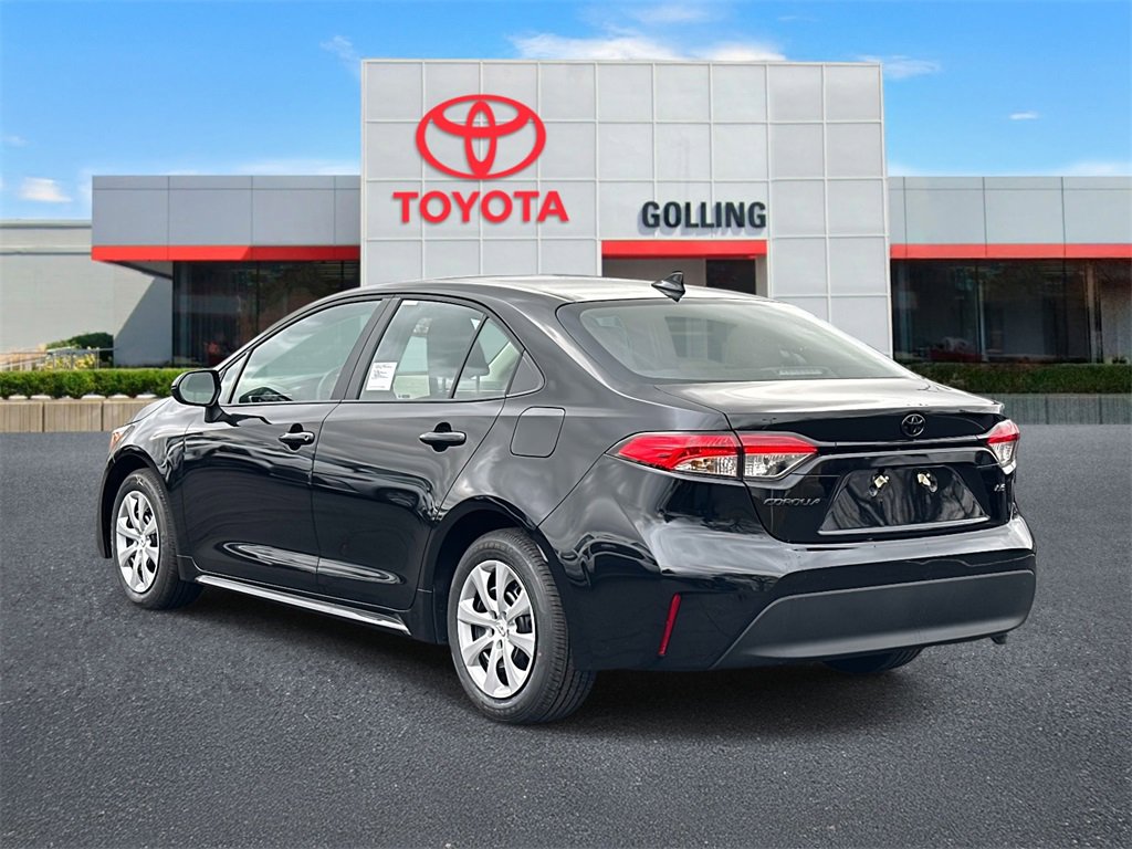 2026 Toyota Corolla LE photo 4
