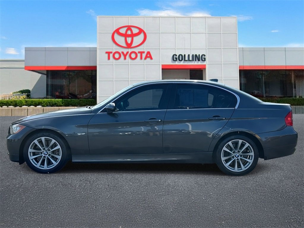 Used 2008 BMW 3 Series 335i with VIN WBAVB77578NH78367 for sale in Warren, MI