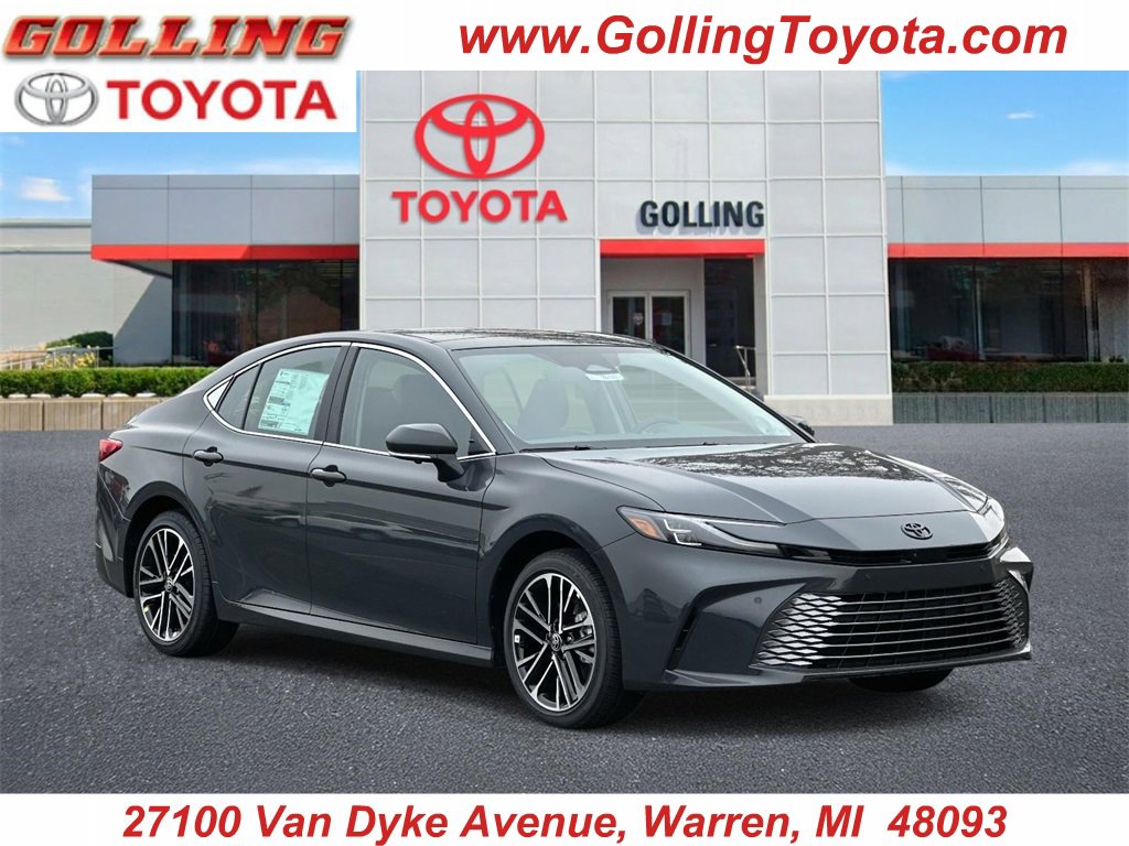 2026 Toyota Camry XLE's photo