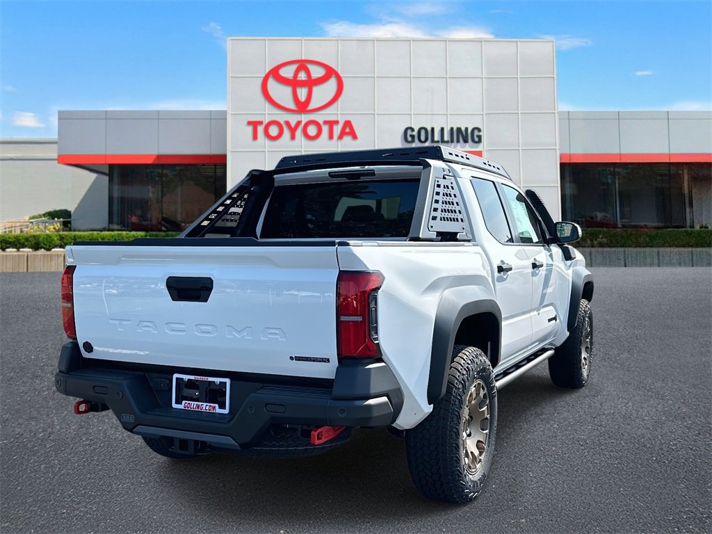 2025 Toyota Tacoma Trailhunter photo 2