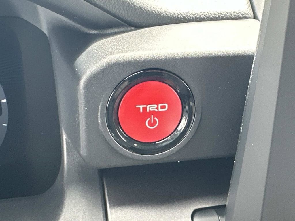 2026 Toyota 4Runner TRD Off-Road - Photo 26