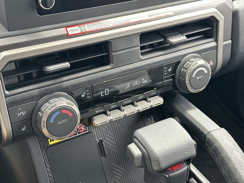 2026 Toyota 4Runner TRD Off-Road - Photo 29