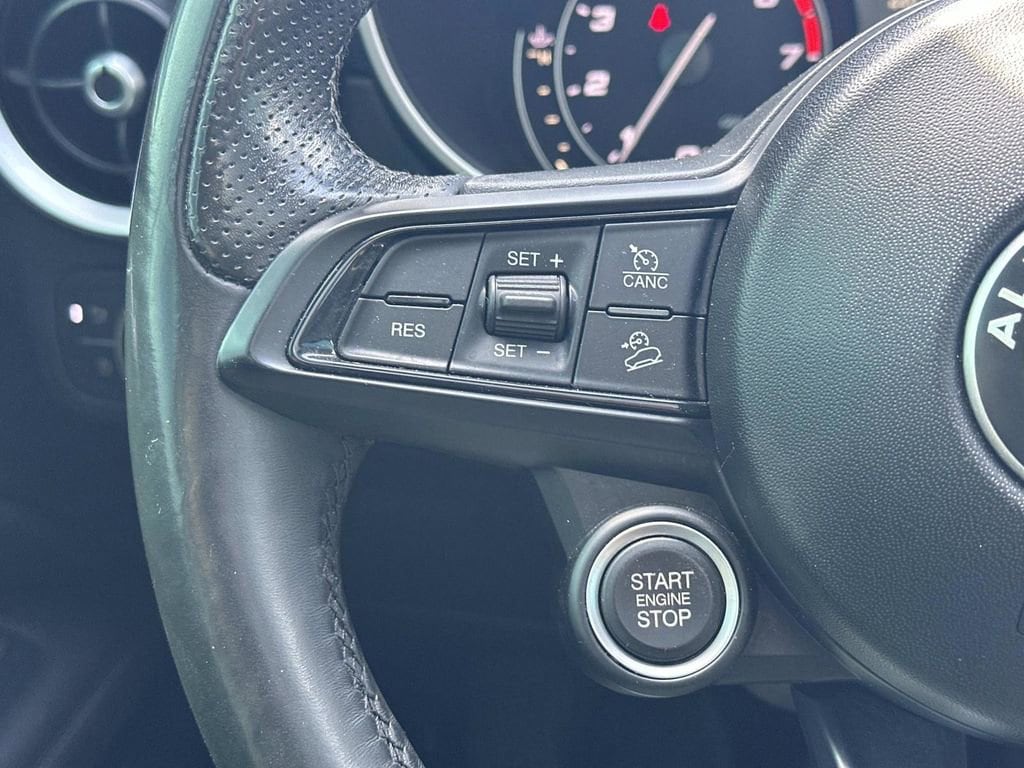 2020 Alfa Romeo Stelvio Sport - Photo 23