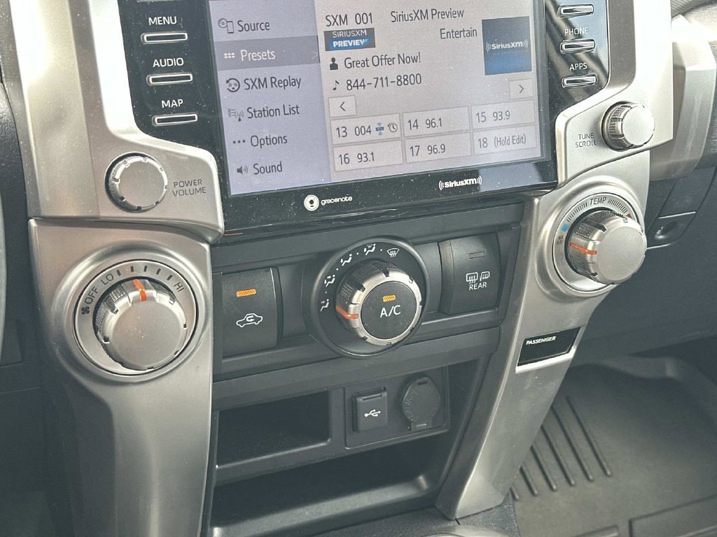2021 Toyota 4Runner SR5 - Photo 31