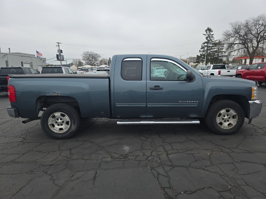 2012 Chevrolet Silverado 1500 LT photo 4