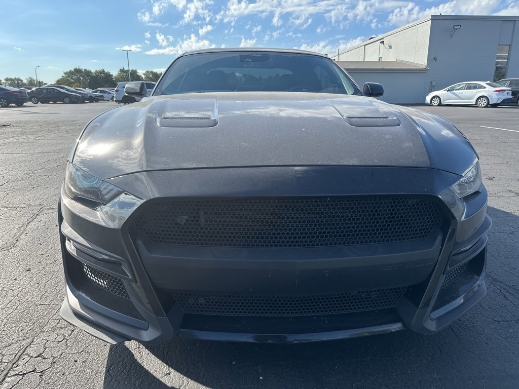 2022 Ford Mustang GT photo 2