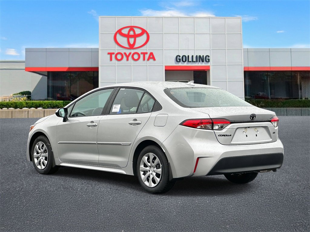 2026 Toyota Corolla LE photo 4