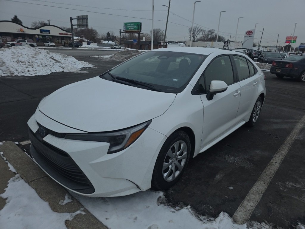 Certified 2023 Toyota Corolla Hybrid LE Sedan