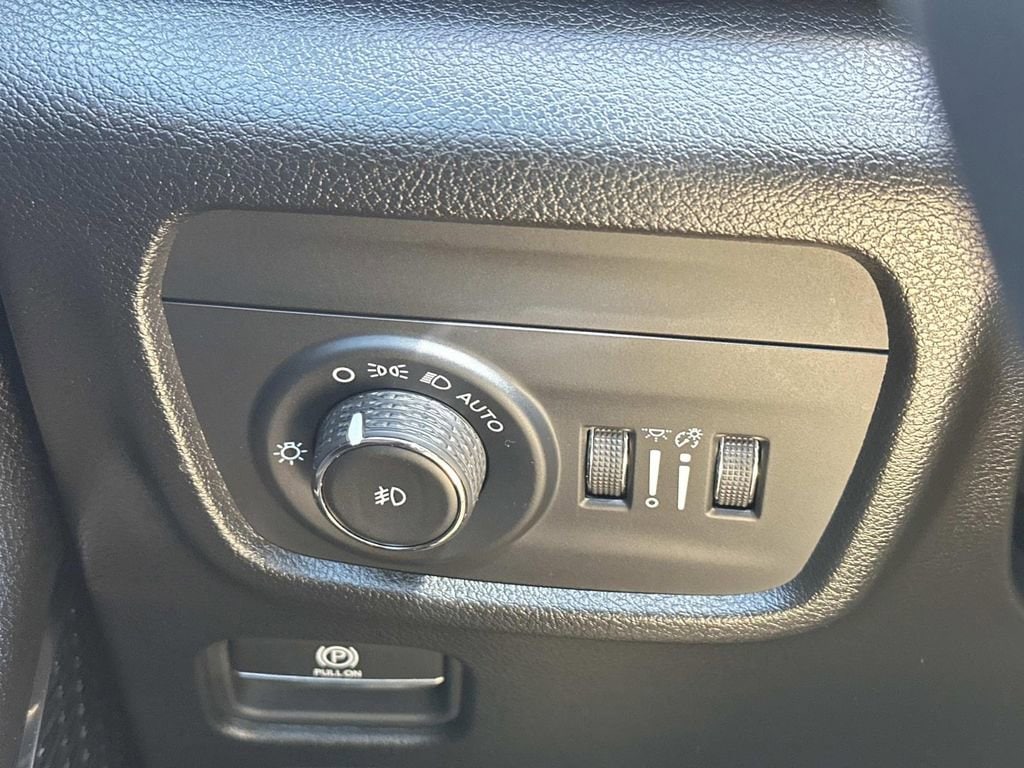 2025 Jeep Grand Cherokee L Summit - Photo 28