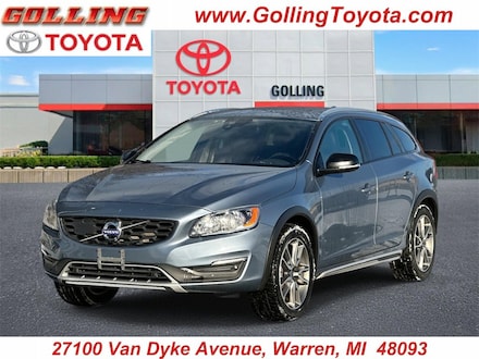 2017 Volvo V60 Cross Country T5 Wagon