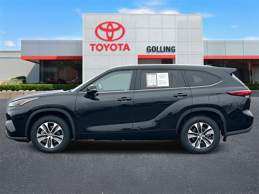 Certified 2023 Toyota Highlander XLE Sport Utility