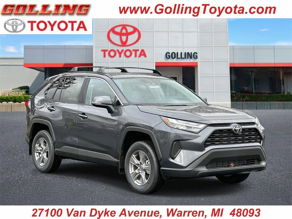 2025 Toyota RAV4 XLE's photo