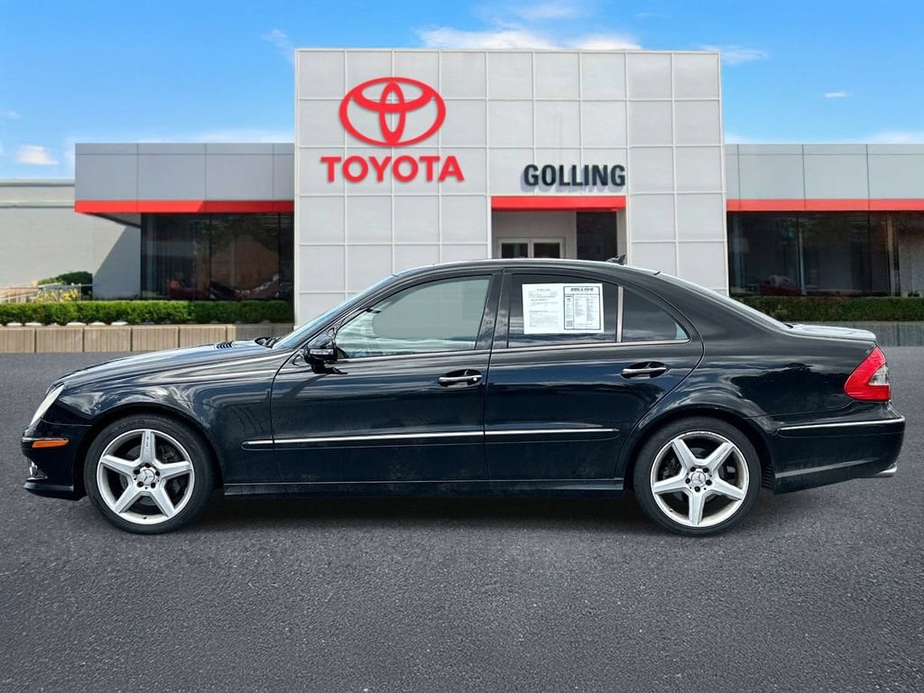 Used 2009 Mercedes-Benz E-Class E350 with VIN WDBUF87X89B436273 for sale in Warren, MI