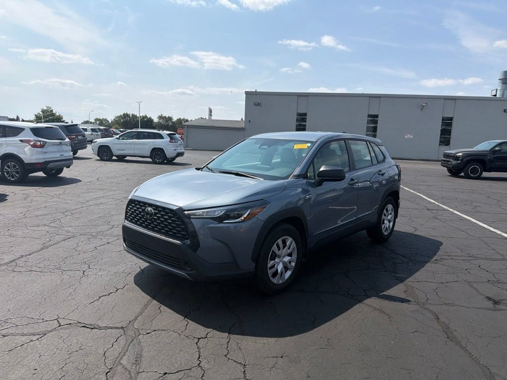 Used 2024 Toyota Corolla Cross L Sport Utility
