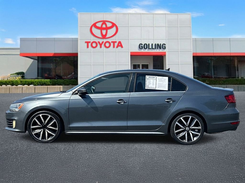 3VW587AJ8CM019179