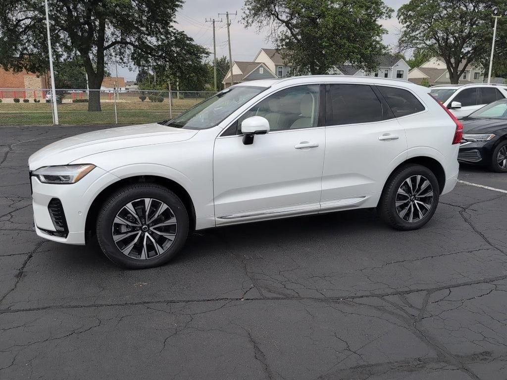 Used 2023 Volvo XC60 B5 Plus Bright Theme Sport Utility