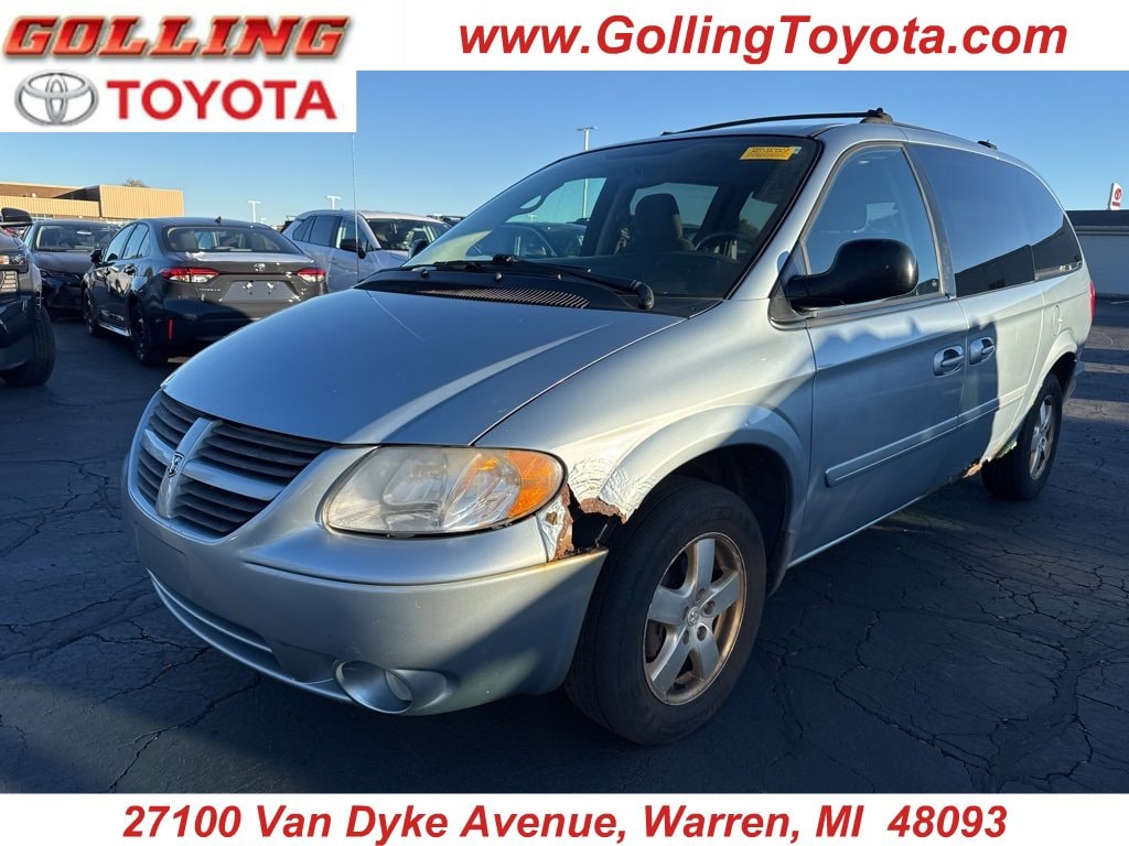 Used 2005 Dodge Grand Caravan SXT Passenger Van