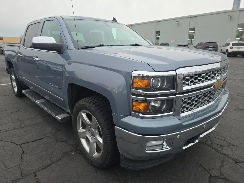 2015 Chevrolet Silverado 1500 LTZ photo 3