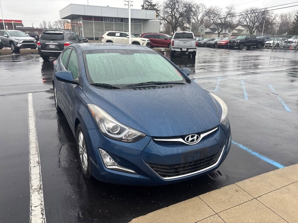 Used 2015 Hyundai Elantra SE with VIN KMHDH4AEXFU298176 for sale in Warren, MI