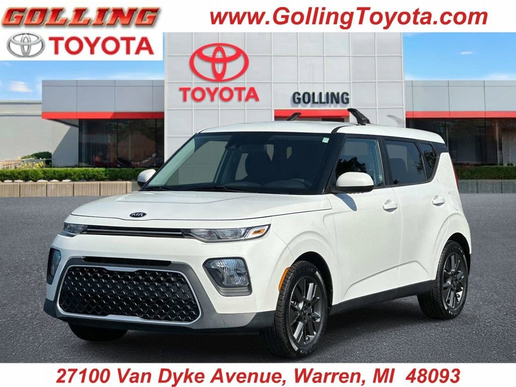 2021 Kia Soul 2.0L S IVT's photo