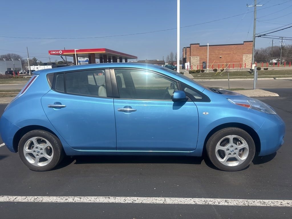 Used 2012 Nissan Leaf SL Hatchback