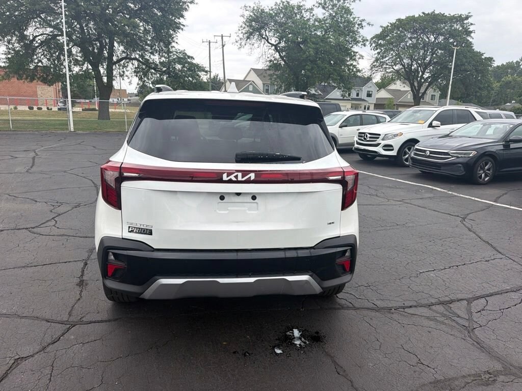Used 2024 Kia Seltos SX Sport Utility