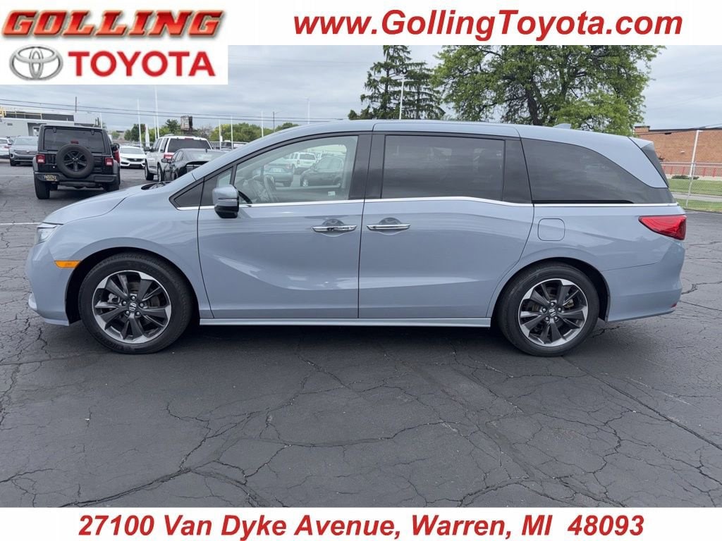 2023 Honda Odyssey Elite's photo