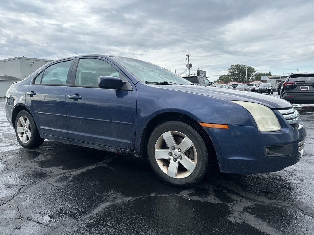 2007 Ford Fusion SE photo 3