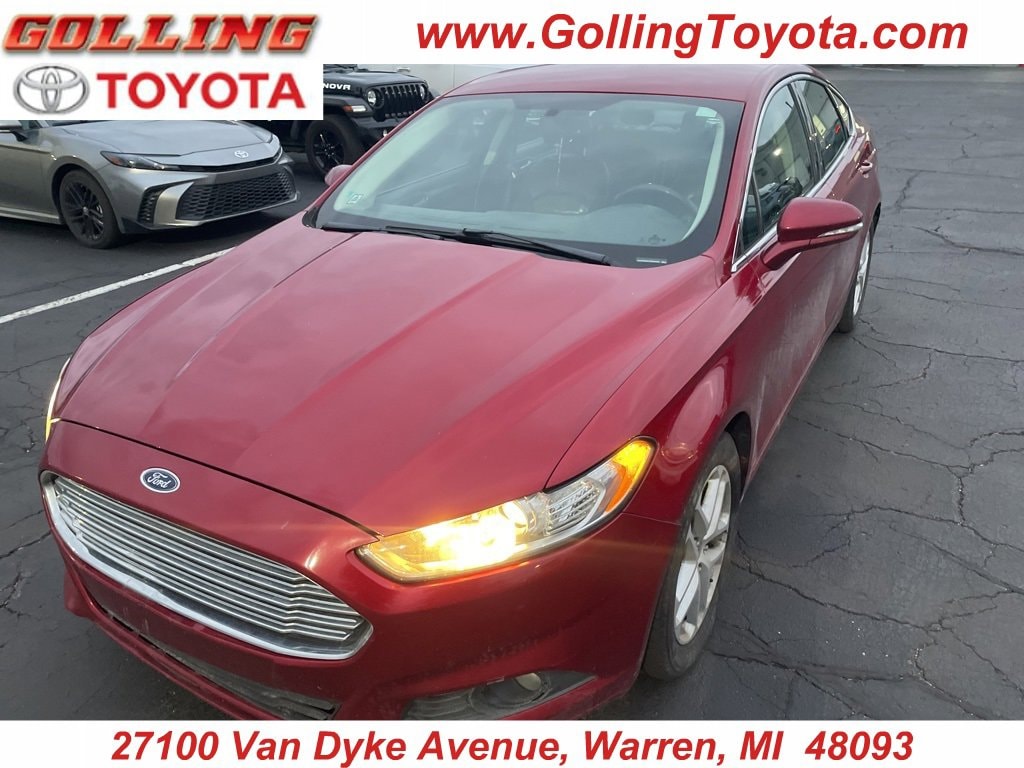 Used 2014 Ford Fusion SE Sedan